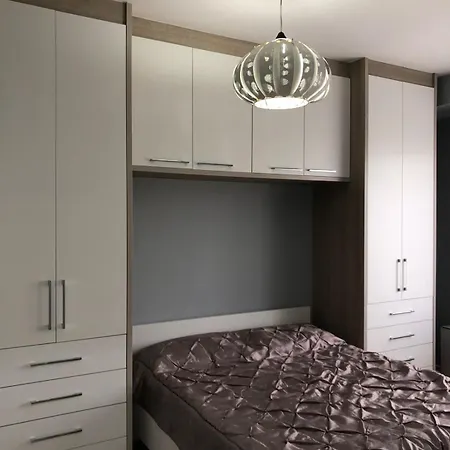 Savas Flat * Kamez